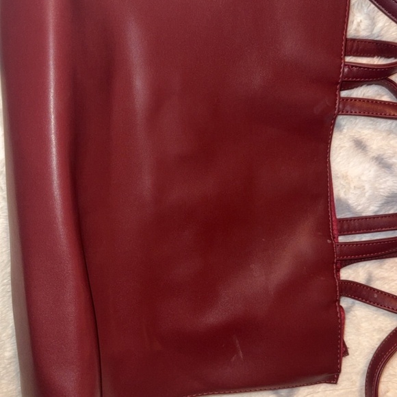 Telfar Women's oxblood Tote Bag- Medium - Picture 4 of 11